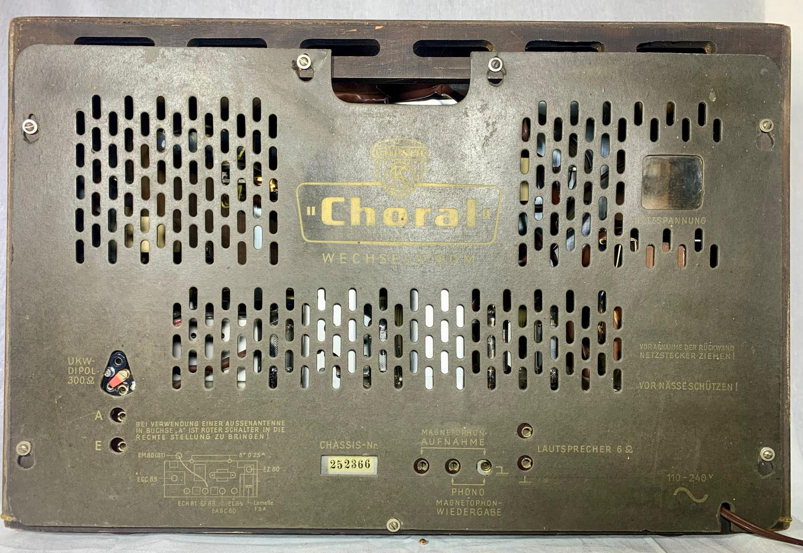 Kapsch Choral – Austrian Three-Speaker Tube Radio from 1956/1957: rear view