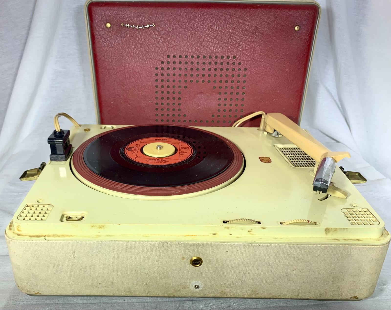 Philips AG4456 F/00 (SK65 Portable Record Player,  Phonokoffer Luxus-Cocktail)