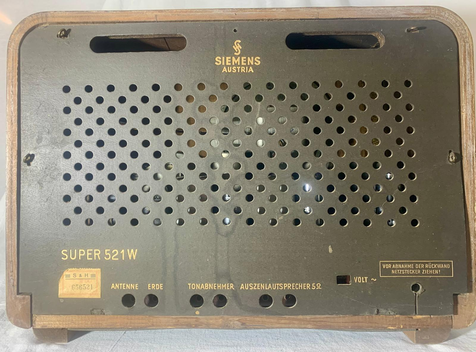 Siemens Super 521 W – Austrian Tube Radio from 1951/1952 rear view